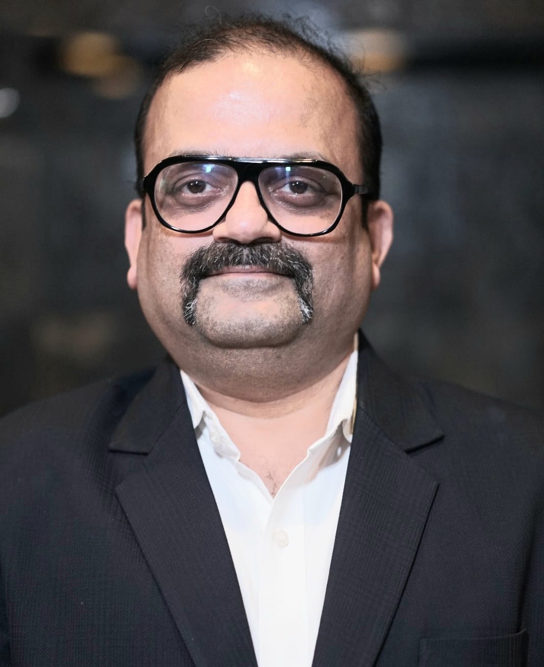 Jignesh Jutthani — CEO, MOS Utility Limited